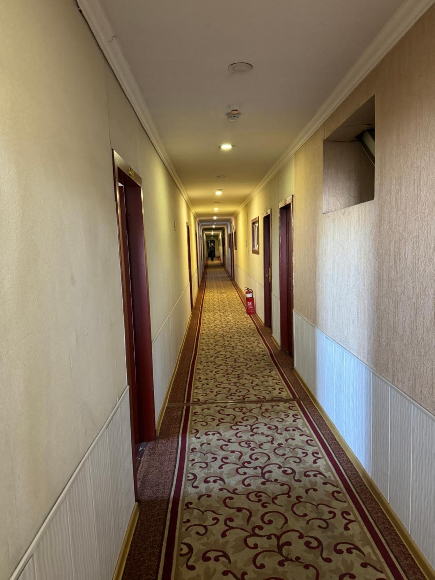 Zolotoi Drakon Hotel Almaty Exterior photo